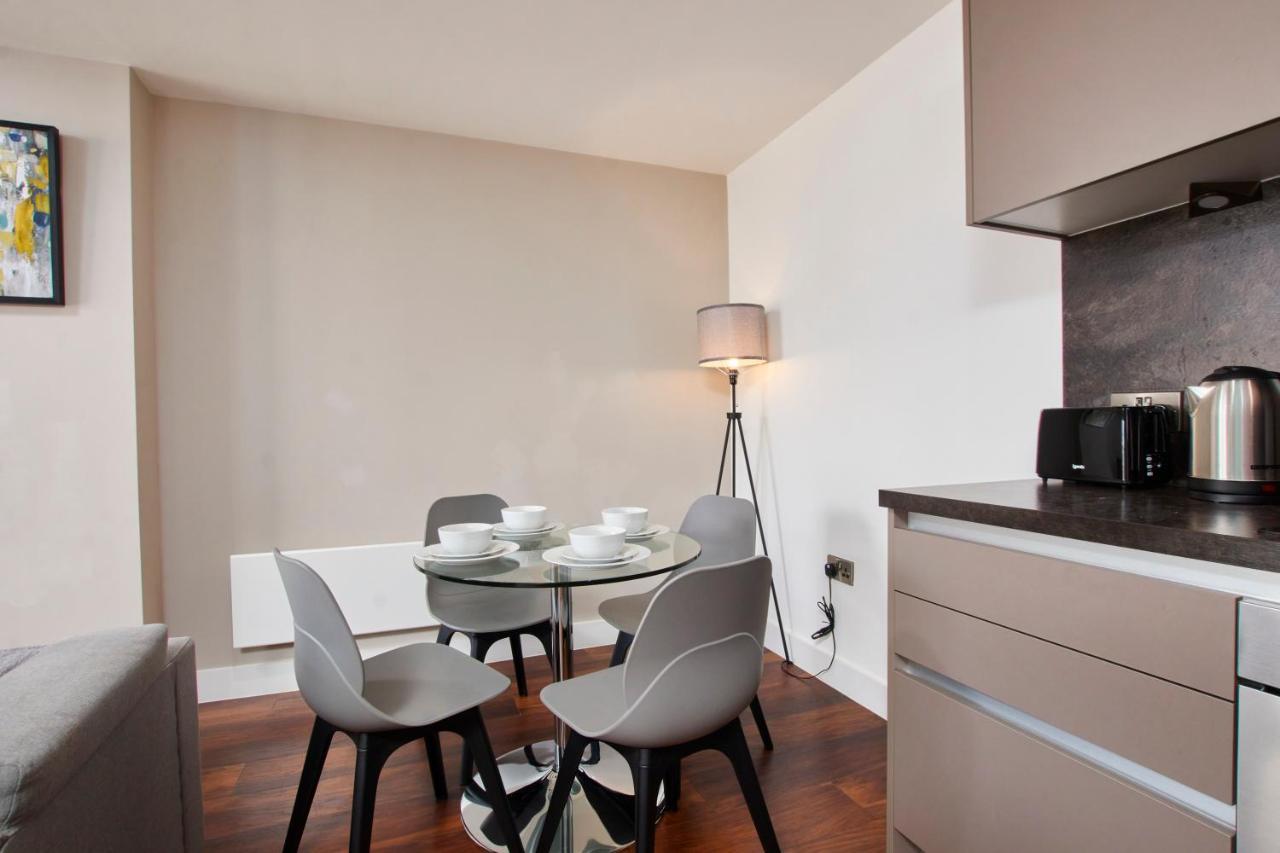 Apartamento Lovely Central Abode - Amazing Views - Parking Mánchester Exterior foto